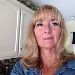 Meet your Posher, Denise